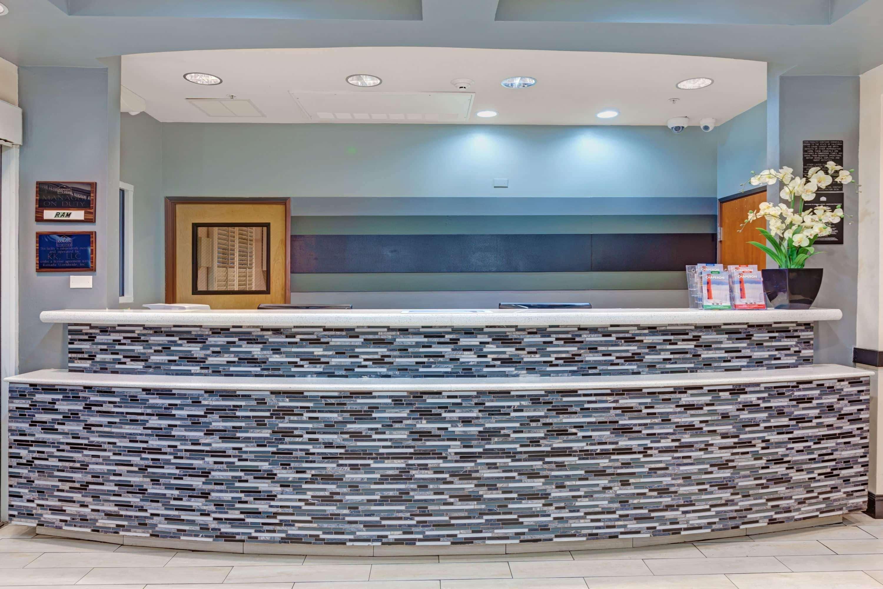 Ramada Limited And Suites San Francisco Airport South San Francisco Exteriér fotografie